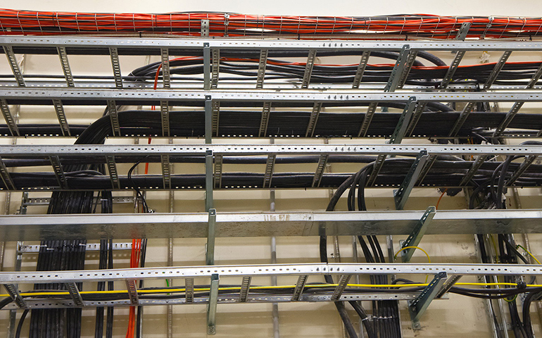 Cable Tray & Earthing System